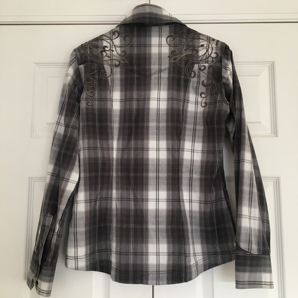 Panhandle Cowgirl Shirt - Picture 4 of 10